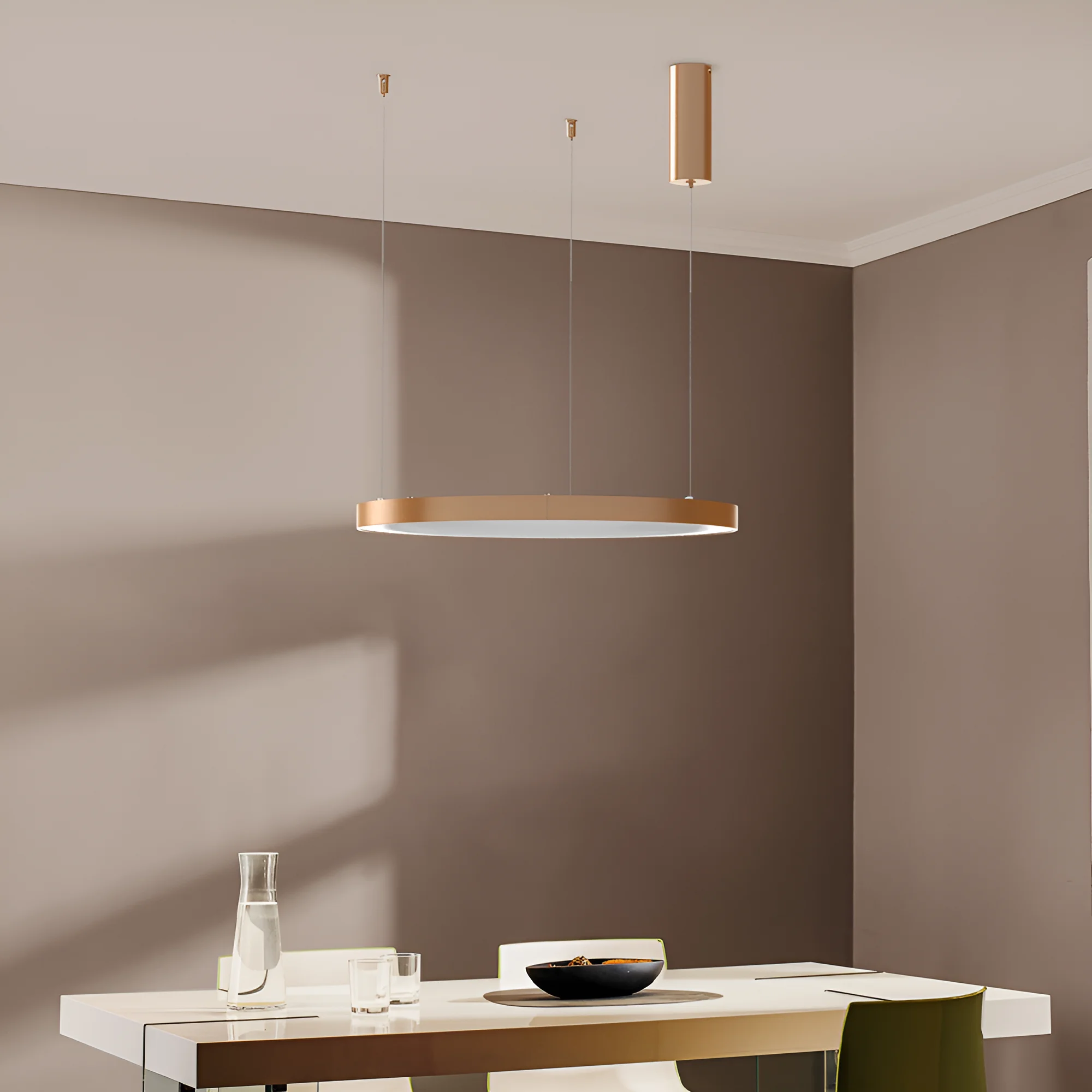 Braytron Bella viseca LED svetiljka okrugla 46 W CCT Zlatna