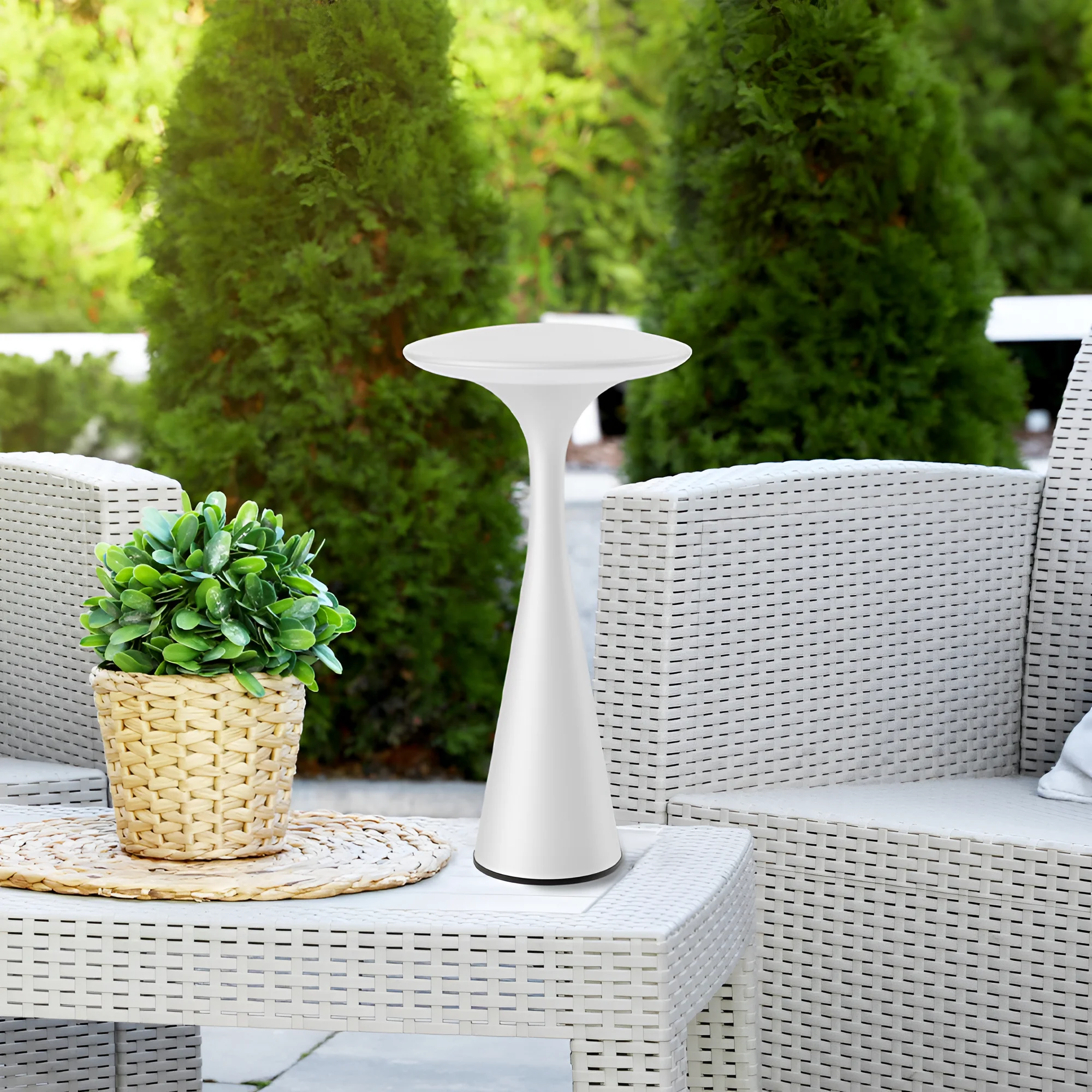 Punjiva LED stona lampa 3W CCT bela Braytron Tower